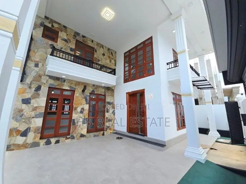 Newly Build Luxury Three Storey House for Sale Boralesgamuwa
