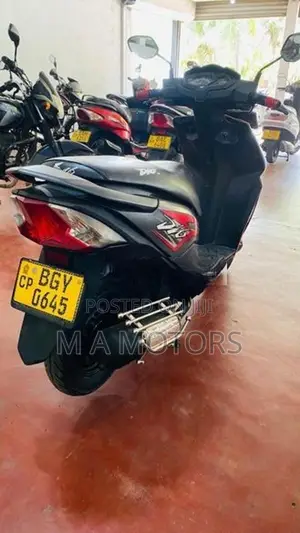 Honda Dio 2018