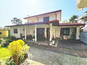 Almost Brand New Two Storey House for Sale Piliyandala