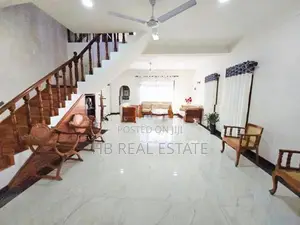 Almost Brand New Two Storey House for Sale Piliyandala