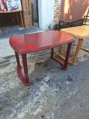 Nippon Plastic Dining Tables