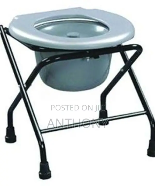 COMMODE STAND WITH BUCKET