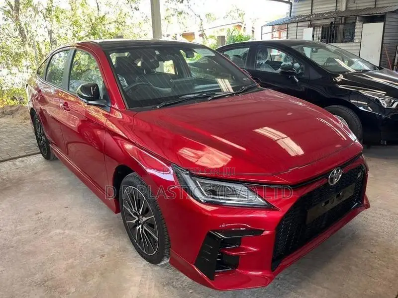 Toyota Yaris Ativ HEV GR Sport 2025