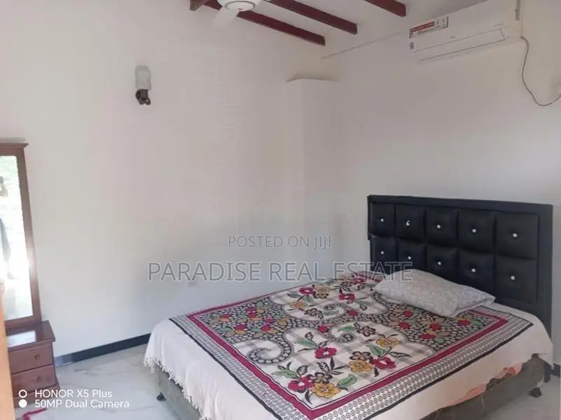 2 Storey House for Sale Mount Lavinia Close to Temples Road