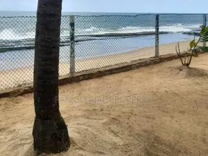 Beach Land for Sale in Uswetakeiyawa