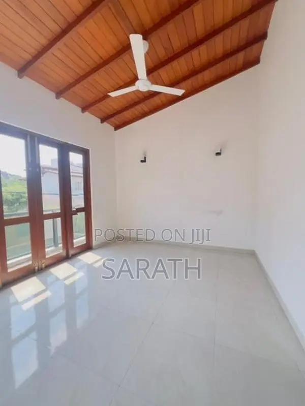 New Designed Brand Luxury House In Malabe