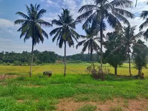 8.4 Perch Land for sale in Athurugiriya