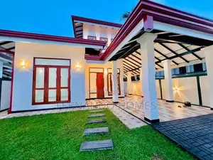 Latest Newly Built All Completes Nice House for Sale in Negombo
