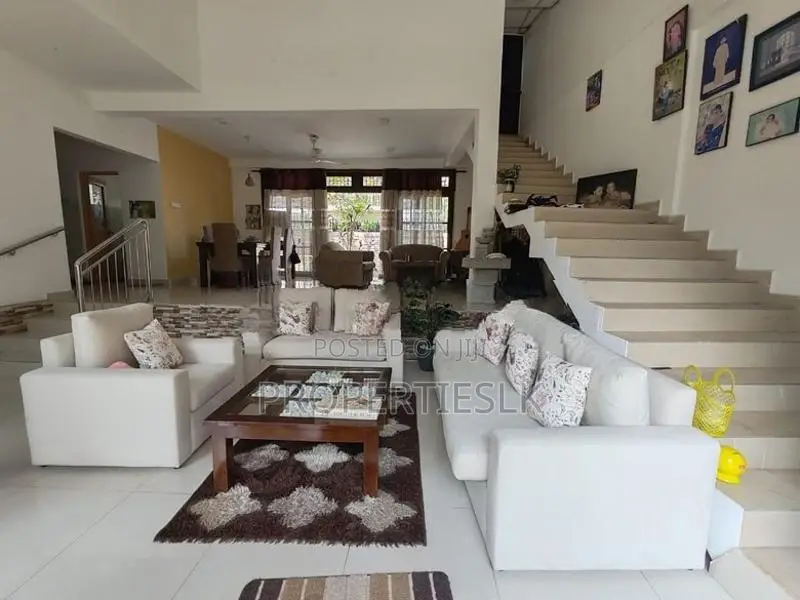Pannipitiya Luxury Single-Storey House for Sale