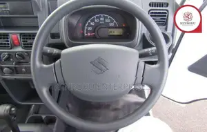 Suzuki Carry 2024