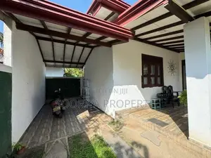 Katubedda Suwarapola House for Sale Moratuwa