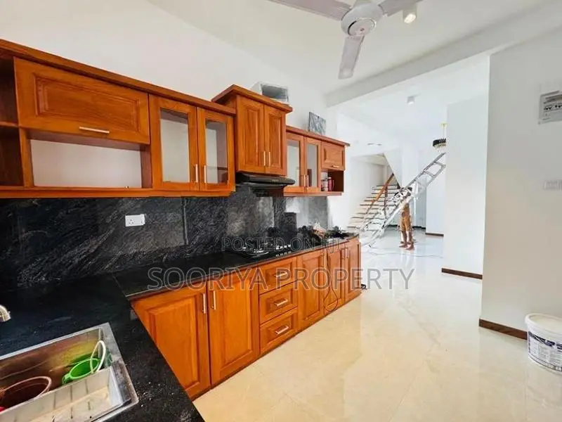 Modern Luxury 2 Storey House for Sale - Piliyandala