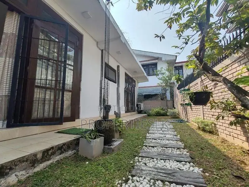Pannipitiya Luxury Single-Storey House for Sale