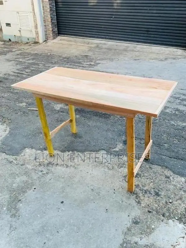 4×2 Alvisia Study Tables