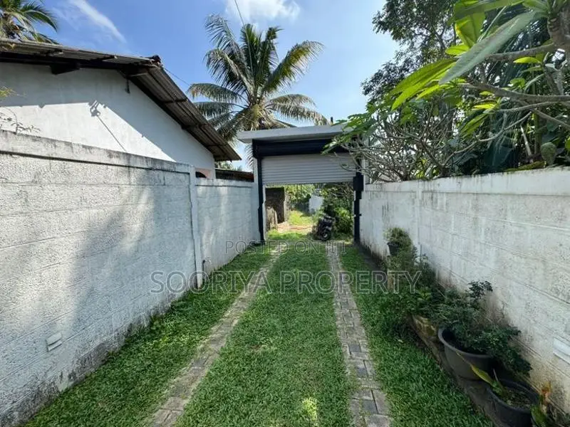 Katubedda Suwarapola House for Sale Moratuwa