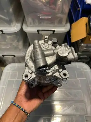 Genuine BMW 530i G30 2019 straight petrol AC compressor