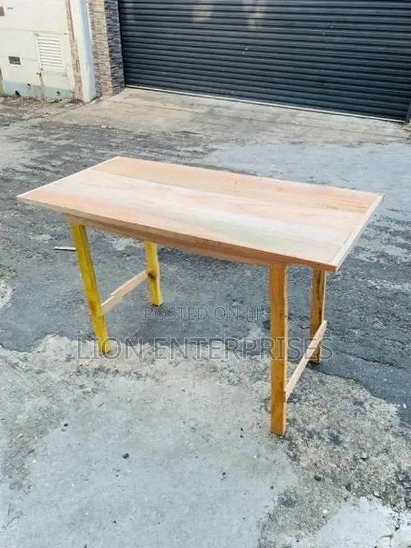 4×2 Alvisia Study Tables