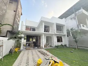 House for Sale in Athurugiriya
