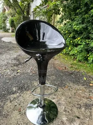 Fiber Bar Chair 102