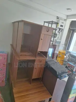 32×18 Melamine office tables