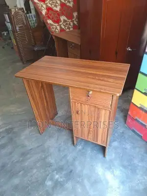 32×18 Melamine office tables