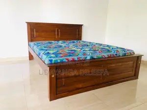 Teakka Bed