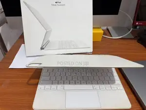 Apple iPad Pro Magic Keyboard 12.9