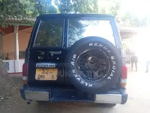 Toyota Land Cruiser Prado 1987