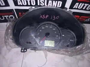 Toyota Vitz KSP 130 Meter Cluster
