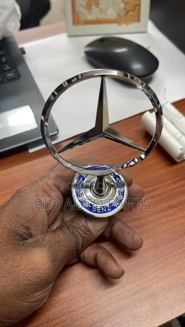 Mercedes Benz Emblem