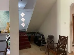 Two Storey House for Sale in Athurugiriya