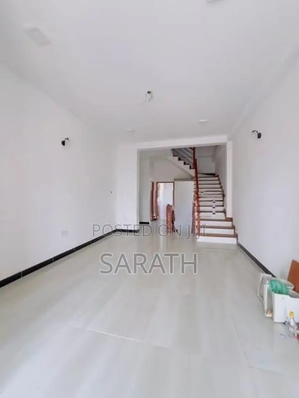 Luxury Brand New House Sale Malabe