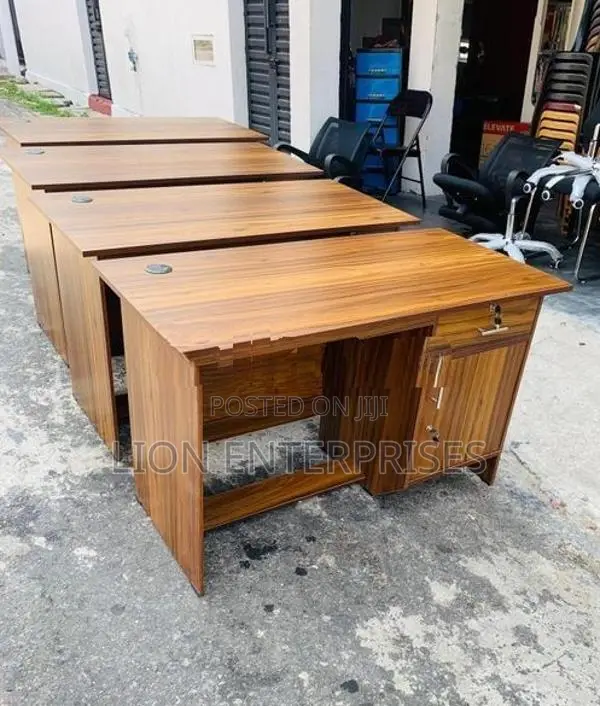 4×2 Melamine office tables