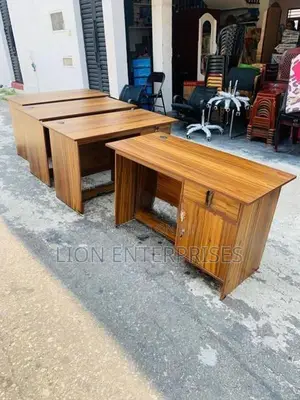 4×2 Melamine office tables
