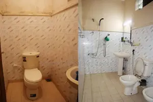 Two Houses for Sale in Kiribathgoda Town