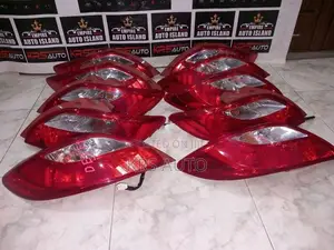 Mazda Demio DE3FS Tail Lamp