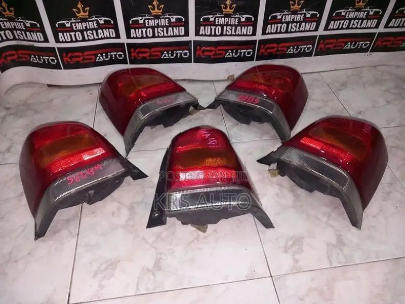 Suzuki Alto Ha23S Tai Lamp
