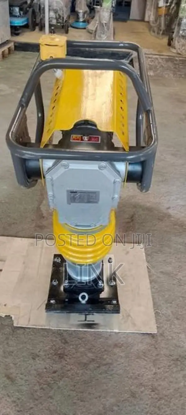 Wacker machine electric