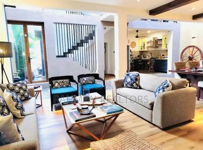 Super Luxury Premium House for Sale in Prime Colombo 5