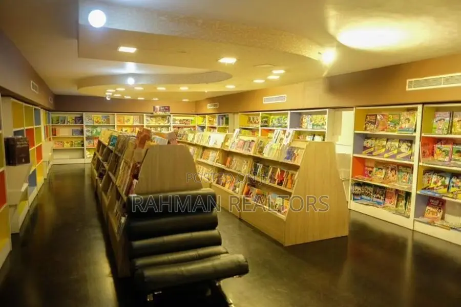 Spacious Commercial Building Facing Galle Road For Sale Colombo 04