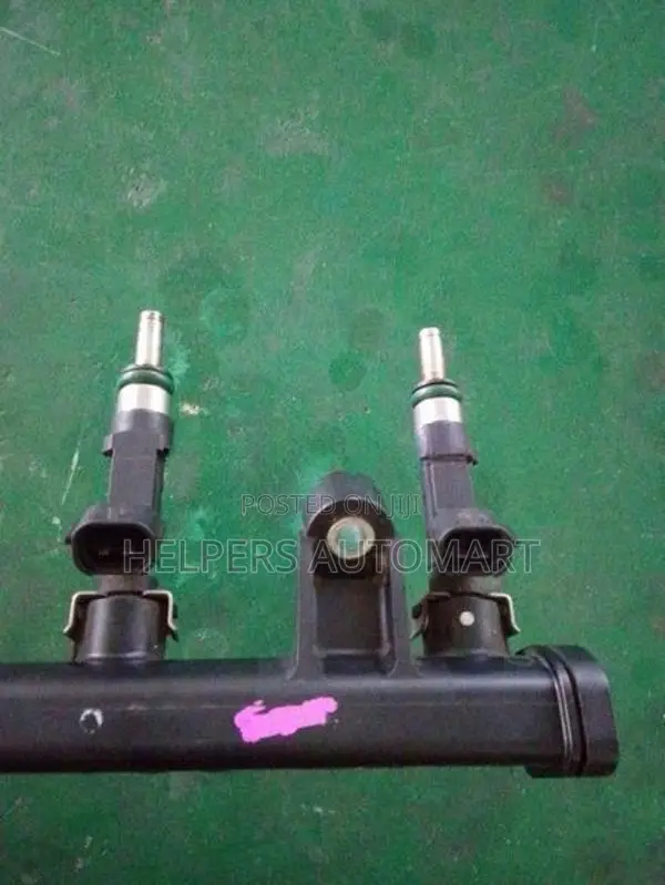 Suzuki Wagon R MH55S Injector Rail