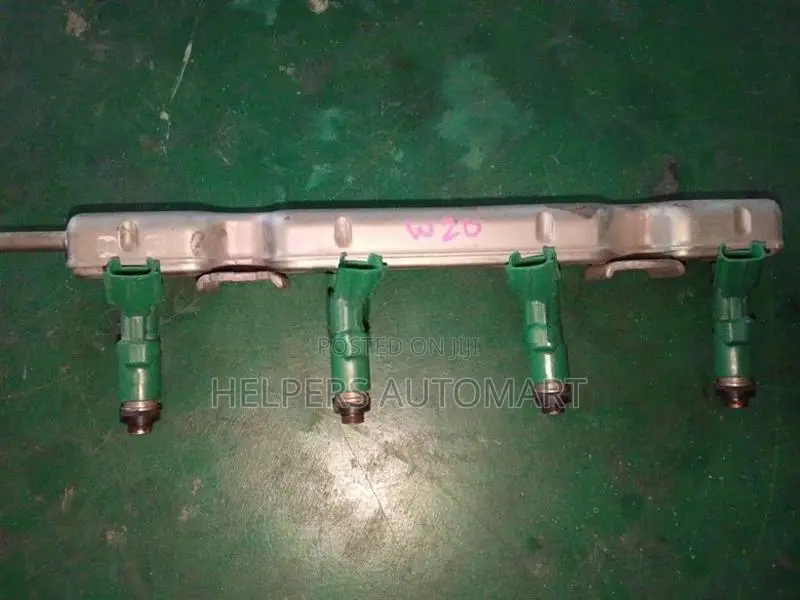 Toyota Prius W20 Injector Rail