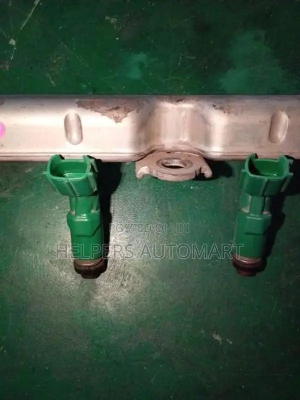 Toyota Prius W20 Injector Rail