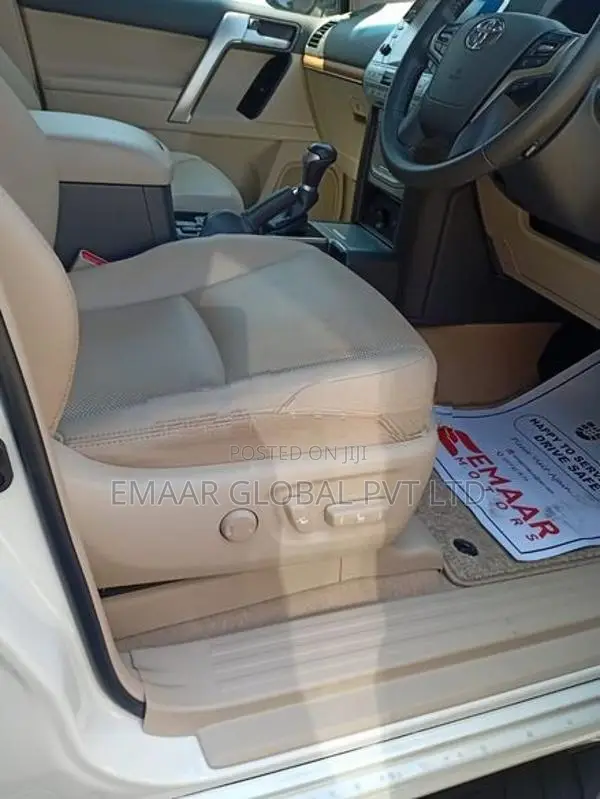 Toyota Land Cruiser Prado 150 2023