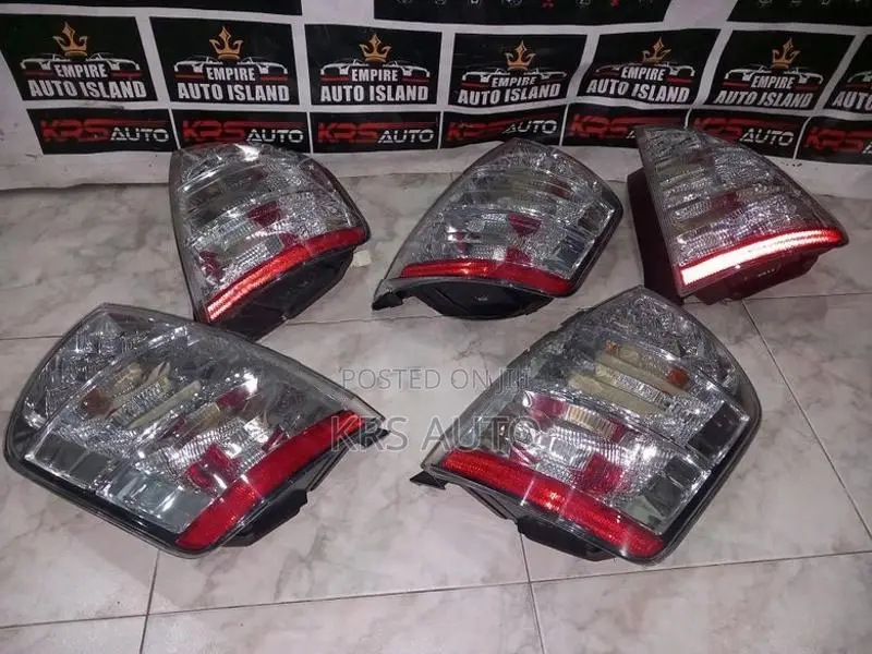 Toyota Prius NHW 20 Tail Lamp