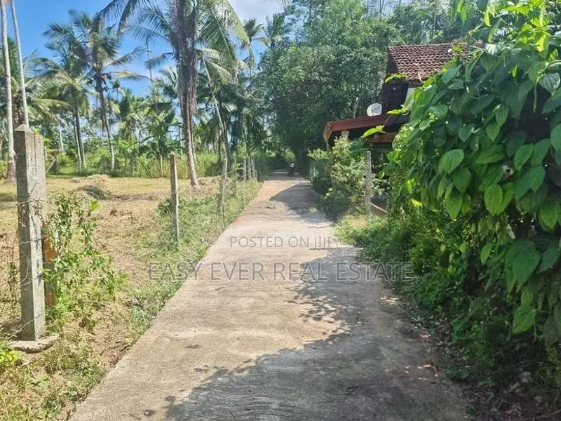Mirigama Land for Sale