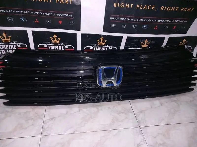 Honda Vezel RV5 Front Shell