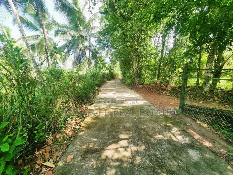 Mirigama Land for Sale