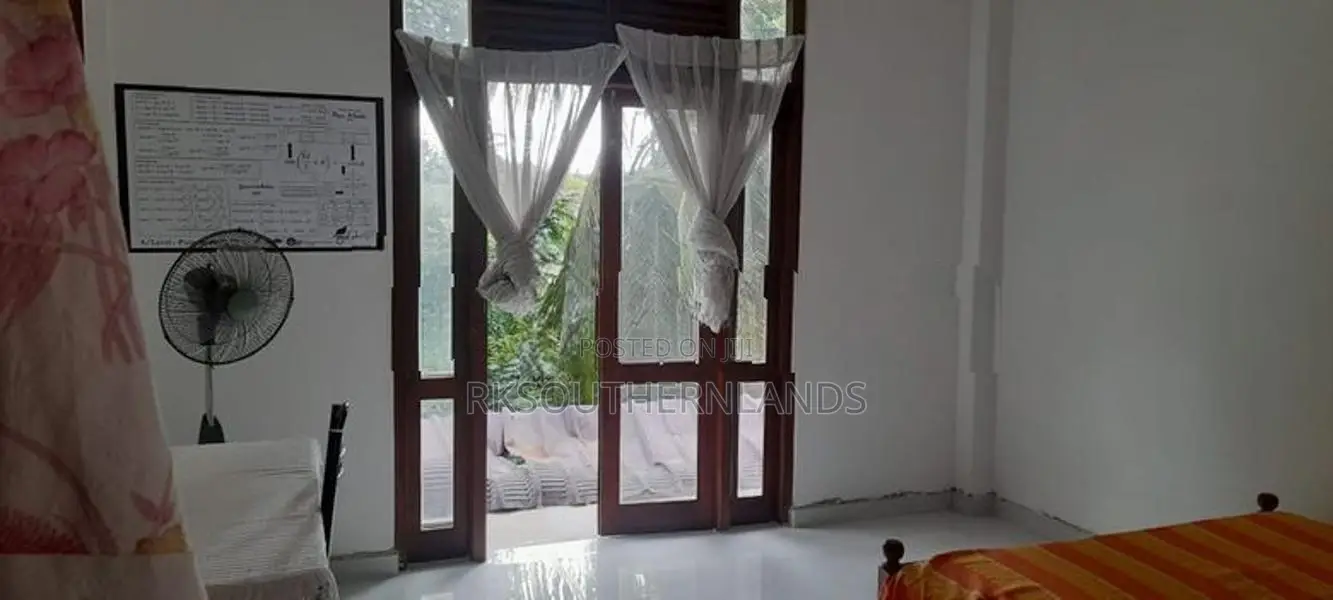 2story house for sale in Thalpawila matara