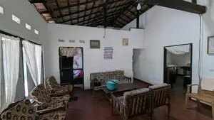 වෙල්යායට මුහුණලා අගනා නිවසක්